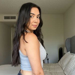 Meet your Posher, Estefania